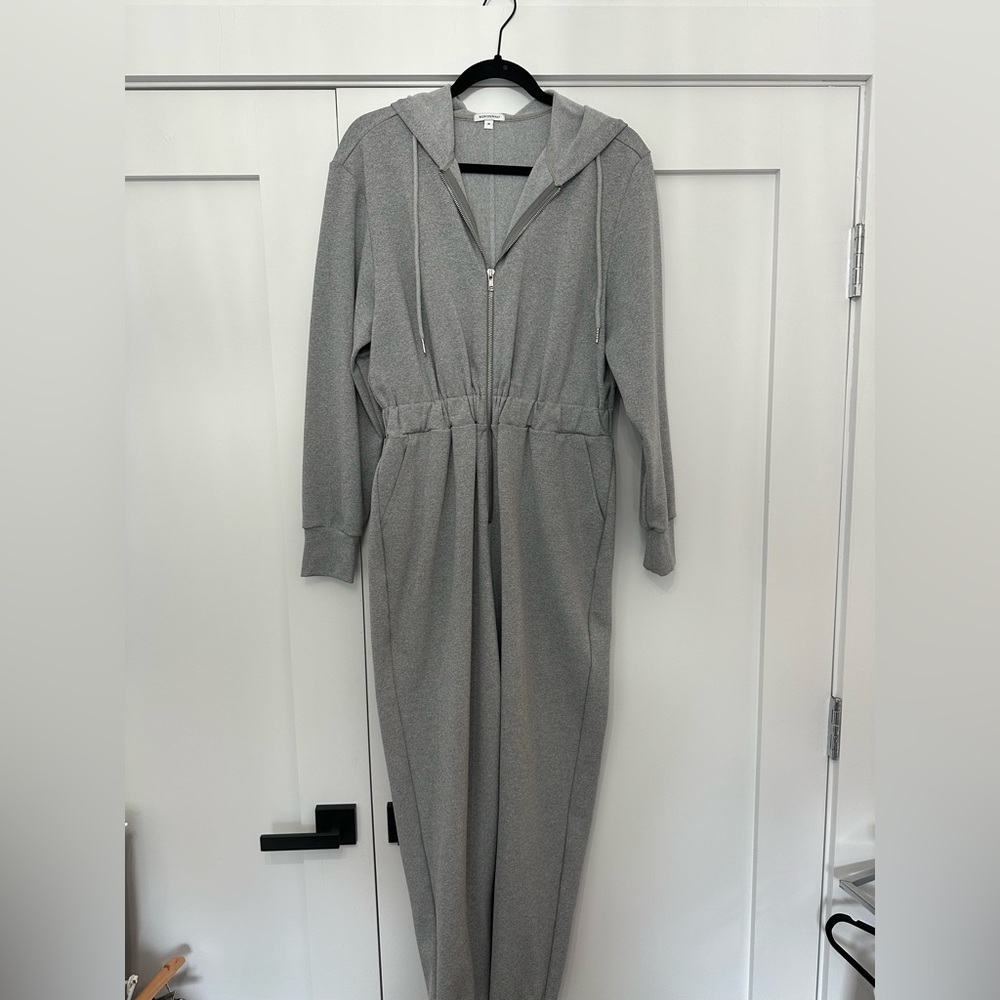 We wore what grey sweat jumpsuit size medium